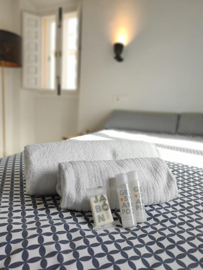 Apartamento Torre Del Aver Caceres Bagian luar foto