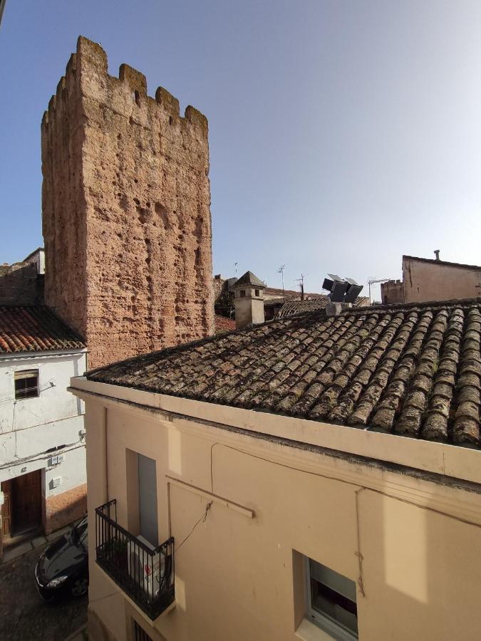 Apartamento Torre Del Aver Caceres Bagian luar foto