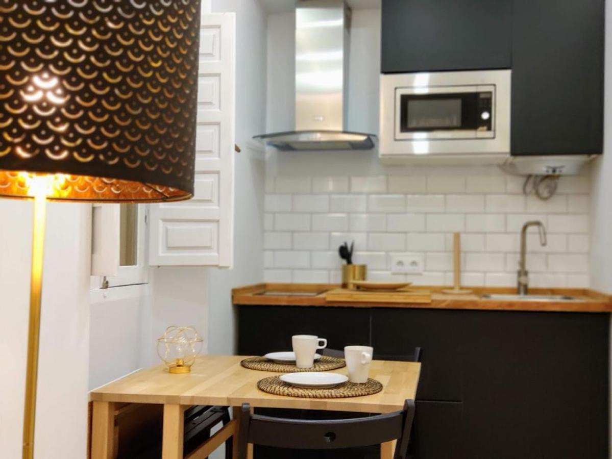 Apartamento Torre Del Aver Caceres Bagian luar foto
